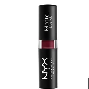 NYX matte lipstick (siren) 💄